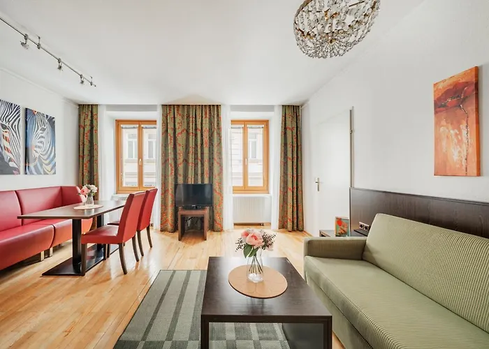 Serviced Josefstadt Apartment